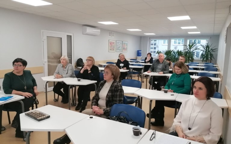Metodinė valanda „Dalinuosi metodinėmis priemonėmis“